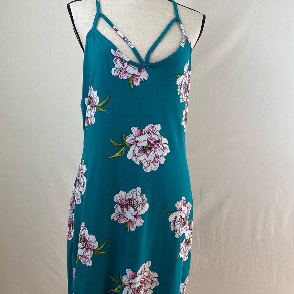 Love Chesley Floral Dress. Green. Sz 1X
